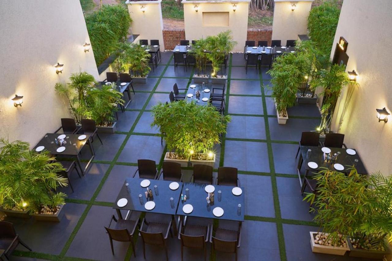 Hotel Shlok Kolhápur Exteriér fotografie
